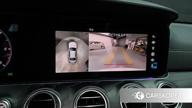 Mercedes-Benz E-Class W213 2021 Белый из Кореи, фото 6