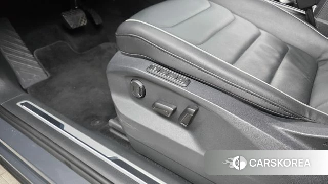 Volkswagen Tiguan second Generation 2022 Серый из Кореи, фото 6