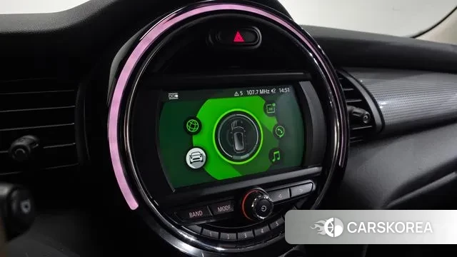 Mini Cooper 2018 Зеленый из Кореи, фото 6