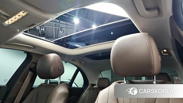 Mercedes-Benz E-Class W213 2019 Черный из Кореи, фото 6