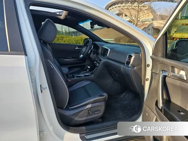 Kia Sportage The Bold 2021 Белый из Кореи, фото 6