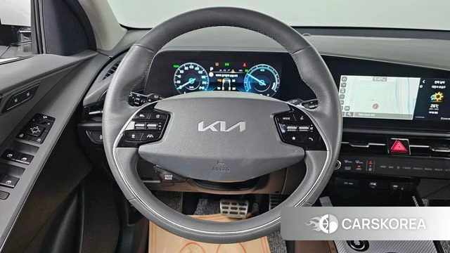 Kia Di Ol Nu Niro 2022 Белый из Кореи, фото 6