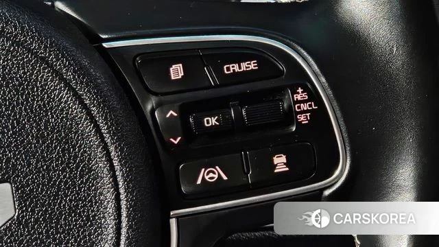 Kia Niro Plus 2022 Серебряный из Кореи, фото 6