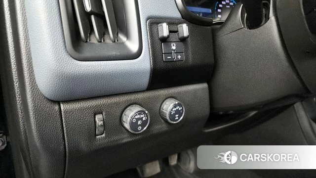 Chevrolet (GM Daewoo) Real New Colorado 2022 Черный из Кореи, фото 6