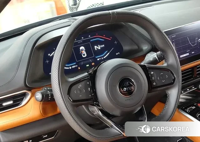 Lotus Emira 2024 Серебряный из Кореи, фото 6