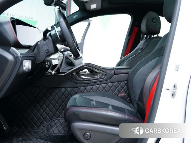 Mercedes-Benz GLE Coupe AMG 2022 Белый из Китая, фото 6