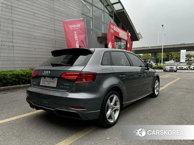 Audi A3 2020 Темно-серый из Китая, фото 6