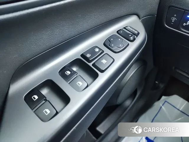 Hyundai Kona 2018 Серый из Кореи, фото 6