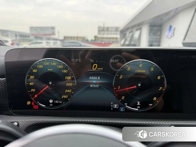 Mercedes-Benz Class A 2022 Белый из Китая, фото 6