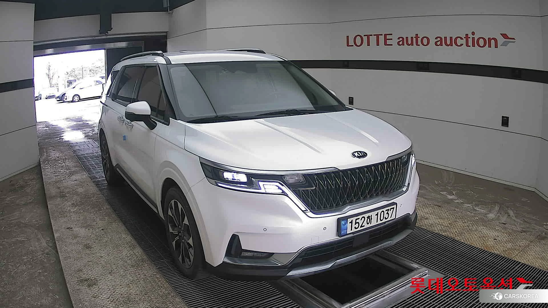 Kia Carnival 2021 Белый из Кореи, фото 6