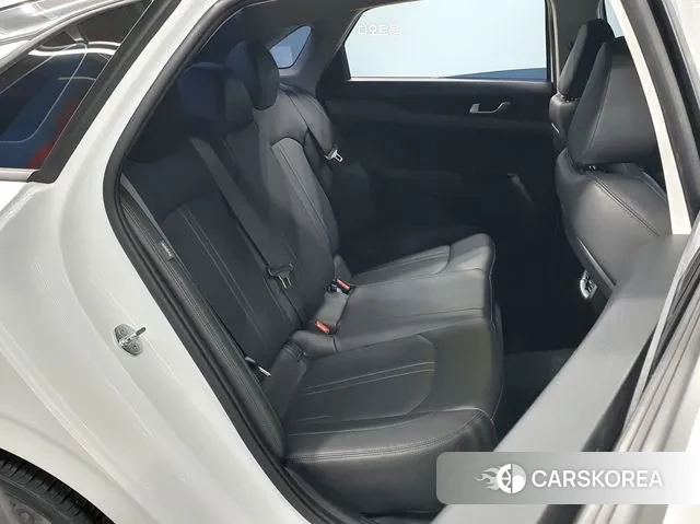 Kia K5 3rd generation 2020 Белый из Кореи, фото 6