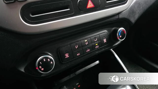 Kia The New Carens 2018 Белый из Кореи, фото 6