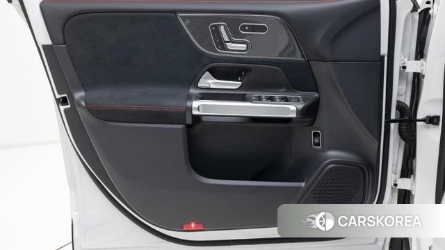 Mercedes-Benz GLB-Class X247 2025 Белый из Кореи, фото 6