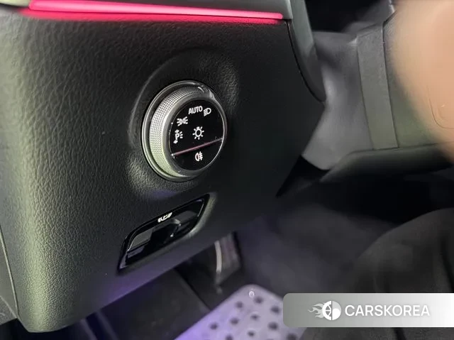 Mercedes-Benz CLE-Class C236 2024 Белый из Кореи, фото 6