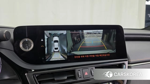 Lexus ES300h 7th generation 2025 Белый из Кореи, фото 6