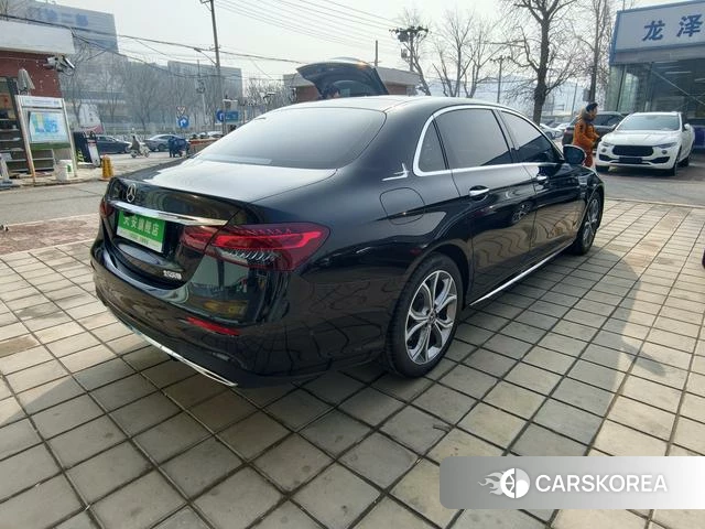 Mercedes-Benz E-class 2023 Черный из Китая, фото 6