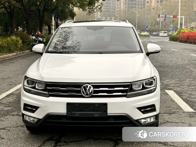 Volkswagen Tiguan L 2021 Белый из Китая, фото 6