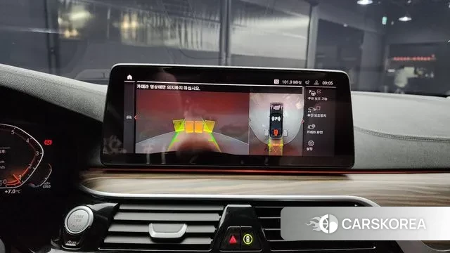 BMW 5 Series (G30) 2023 Черный из Кореи, фото 6