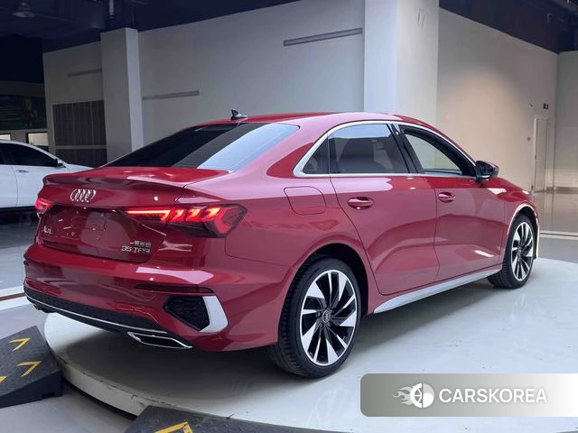 Audi A3 2023 Красный из Китая, фото 6
