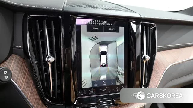 Volvo XC60 second Generation 2021 Черный из Кореи, фото 6