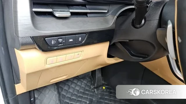 Kia Carnival 4th generation 2023 Белый из Кореи, фото 6