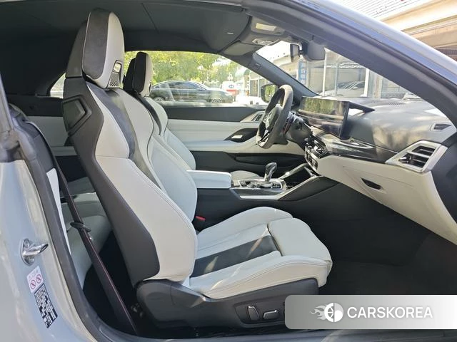 BMW M4 2024 Серебристо-серый из Китая, фото 6
