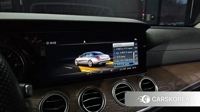 Mercedes-Benz E-Class W213 2018 Синий из Кореи, фото 6