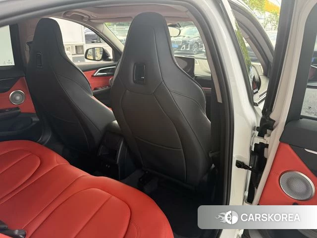 BMW 1 series 2023 Белый из Китая, фото 6