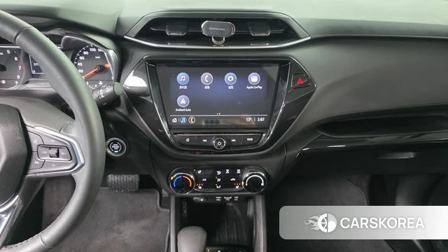 Chevrolet (GM Daewoo) Trailblazer 2021 Серебристо-серый из Кореи, фото 6