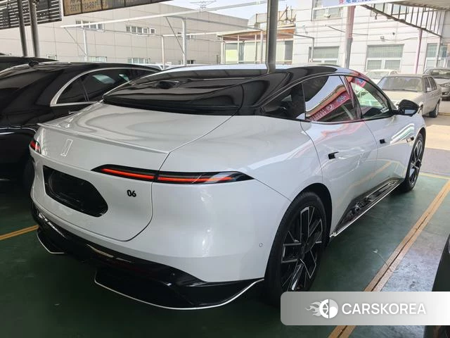 Avita 06 2025 Белый из Китая, фото 6