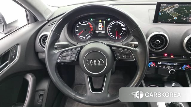 Audi New A3 2018 Белый из Кореи, фото 6