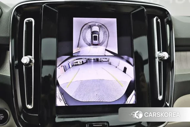 Volvo XC40 2024 Белый из Кореи, фото 6