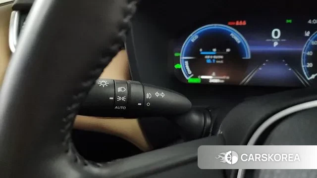 Toyota RAV4 5th Generation 2023 Белый из Кореи, фото 6