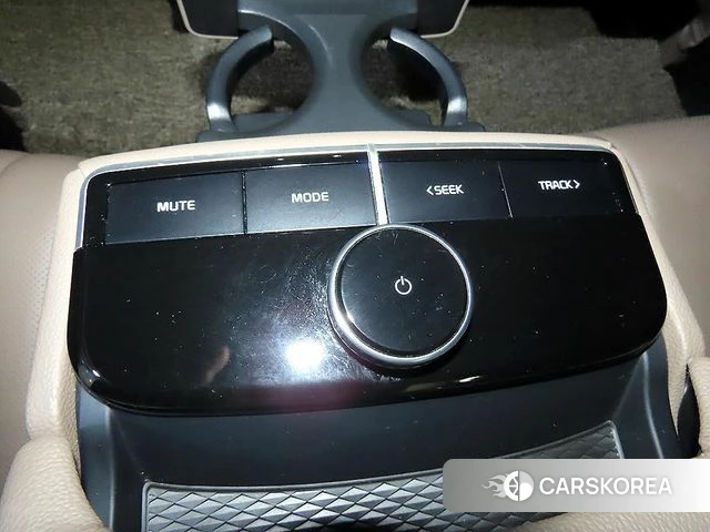 Kia K8 Hybrid 2022 Черный из Кореи, фото 6