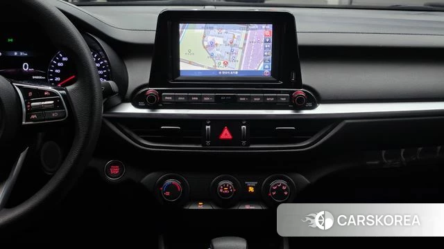 Kia The New K3 2nd generation 2022 Белый из Кореи, фото 6