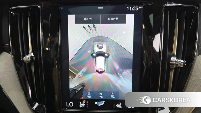 Volvo XC60 second Generation 2019 Белый из Кореи, фото 6