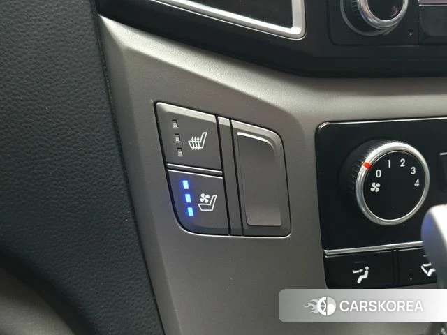 Hyundai The New Grand Starex 2018 Серебристо-серый из Кореи, фото 6