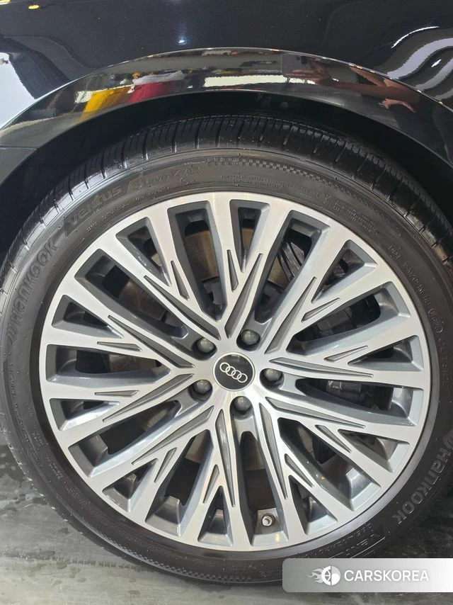 Audi A8 (D5) 2021 Черный из Кореи, фото 6