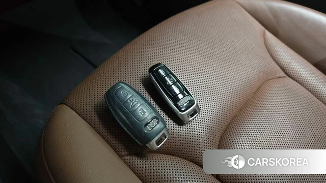 Audi Q7 (4M) 2021 Черный из Кореи, фото 6