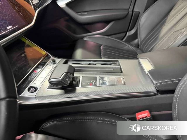 Audi A6L 2023 Черный из Китая, фото 6