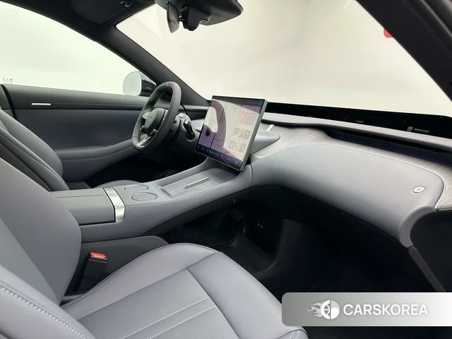 Xiaomi Car Xiaomi YU7 2025 Серебристо-серый из Китая, фото 6