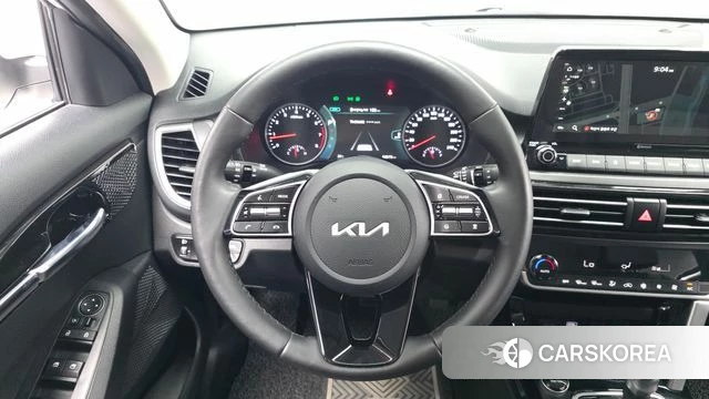 Kia Seltos 2021 Белый из Кореи, фото 6