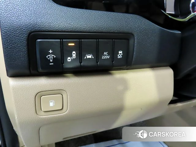 Kia The New Carnival 2018 Белый из Кореи, фото 6