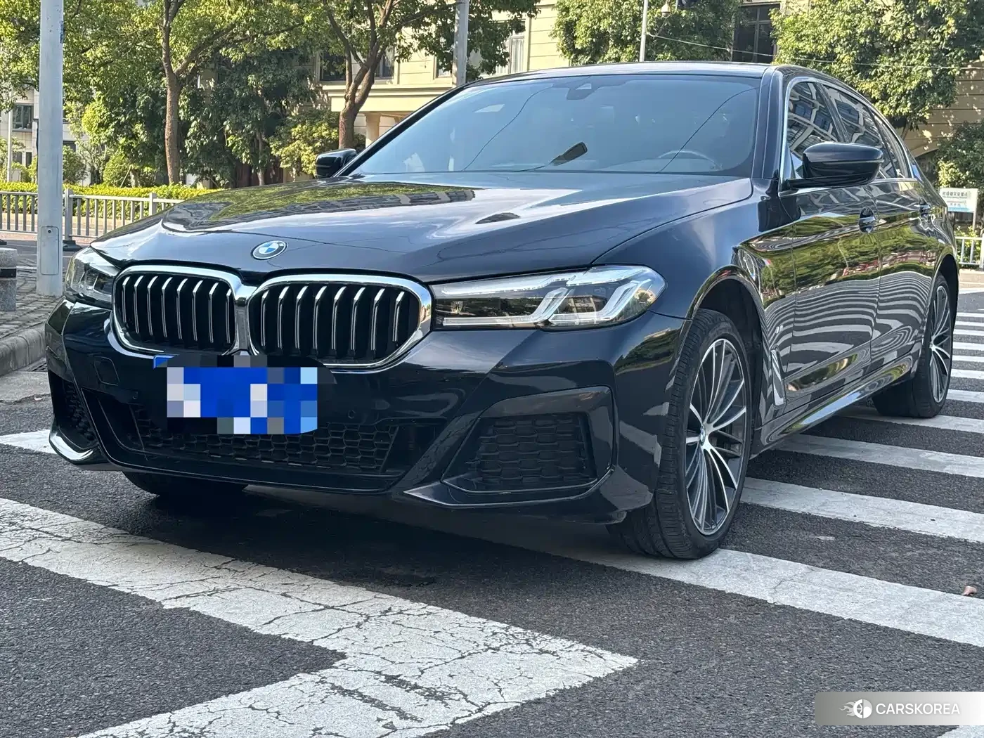 BMW 5 series 2023 Черный из Китая, фото 6