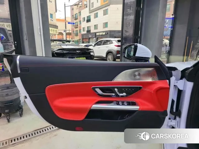 Mercedes-Benz SL-Class R232 2024 Белый из Кореи, фото 6