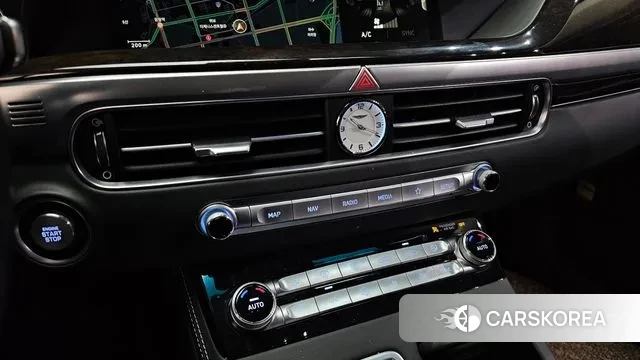 Genesis G90 2020 Серебристо-серый из Кореи, фото 6