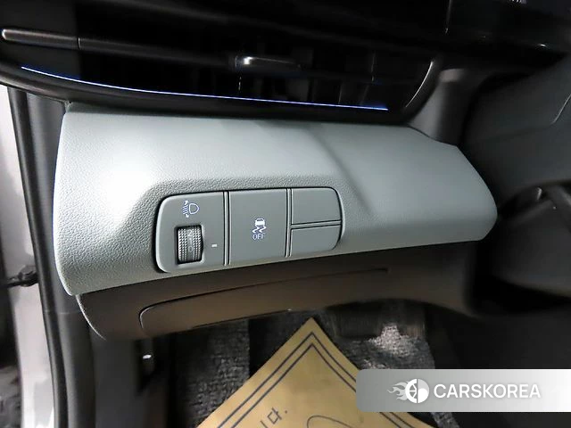 Hyundai The New Avante (CN7) 2023 Серебристо-серый из Кореи, фото 6