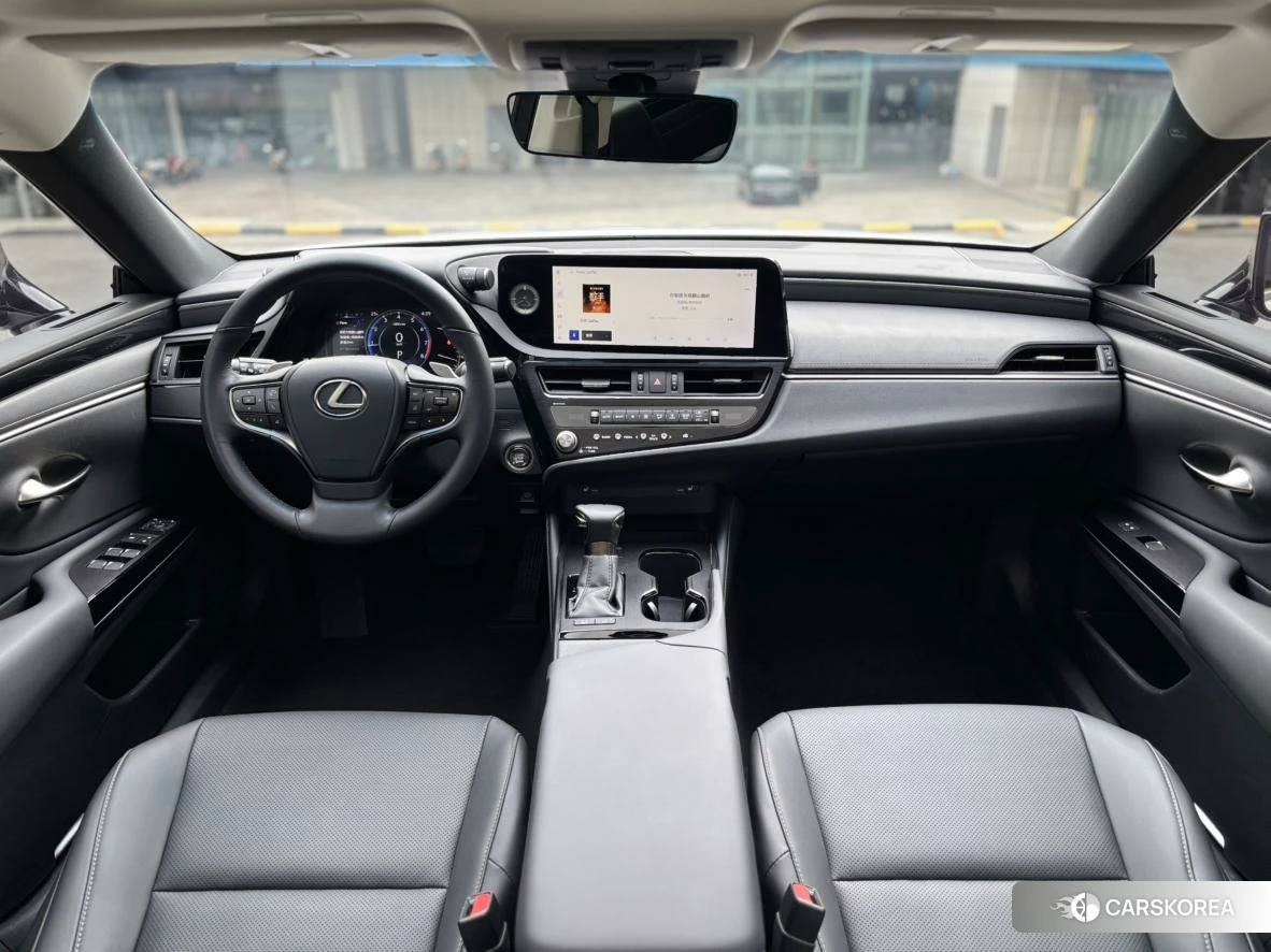 Lexus ES 2022 Белый из Китая, фото 6