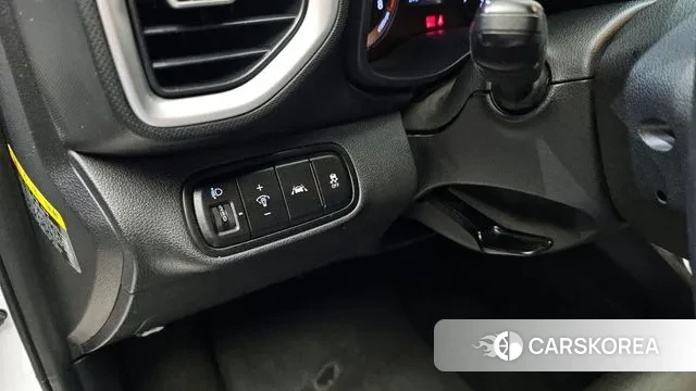 Hyundai Venue 2019 Белый из Кореи, фото 6