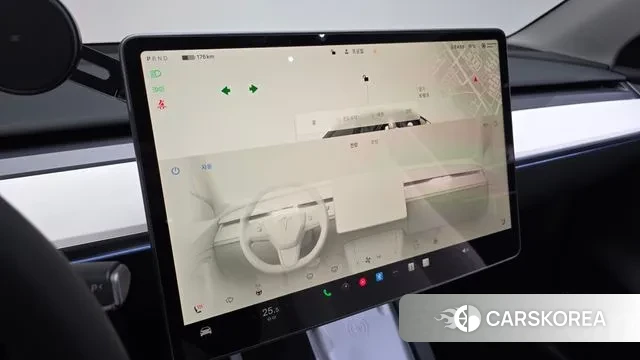 Tesla Model Y 2024 Черный из Кореи, фото 6